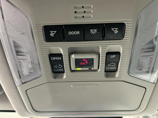 Magnetic Gray Metallic 2021 Toyota RAV4 Hybrid XLE