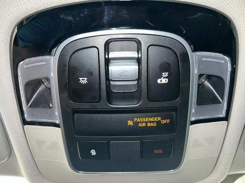 Phantom Black 2022 Hyundai TUCSON Limited