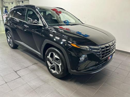 Phantom Black 2022 Hyundai TUCSON Limited
