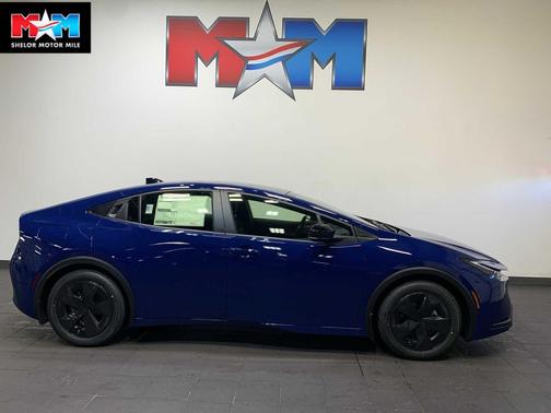 2026 Toyota Prius Plug-In Hybrid SE