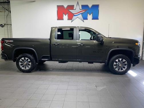 2023 Chevrolet Silverado 2500 Custom