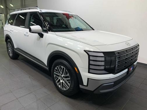 Creamy White Pearl 2026 Hyundai PALISADE SEL 7P