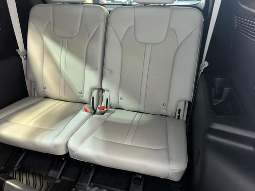 MIDNIGHT LAKE B 2026 Kia Sorento S