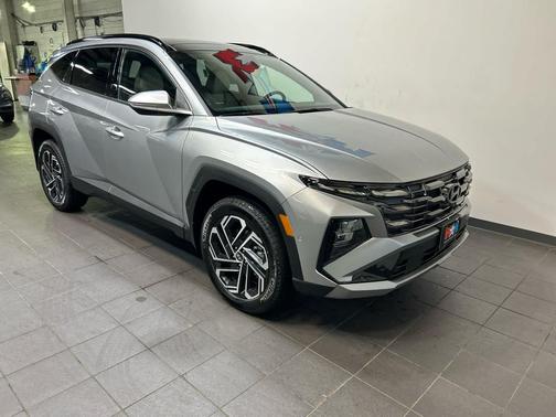 Shimmering Silver 2026 Hyundai TUCSON Limited