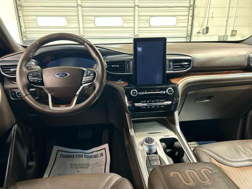 Star White Metallic Tri-Coat 2023 Ford Explorer King Ranch