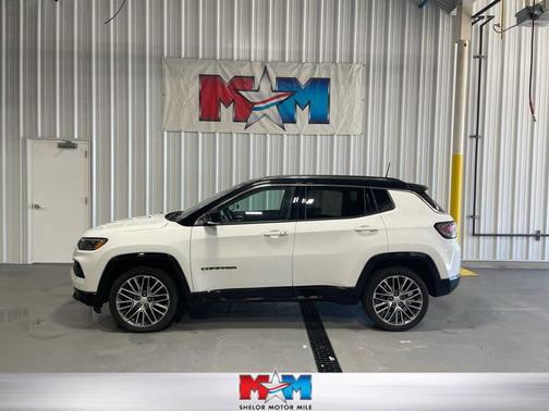 Bright White Clearcoat 2022 Jeep Compass Limited