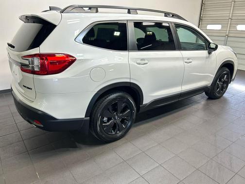 Crystal White Pearl 2027 Subaru Ascent Premium 8-Passenger