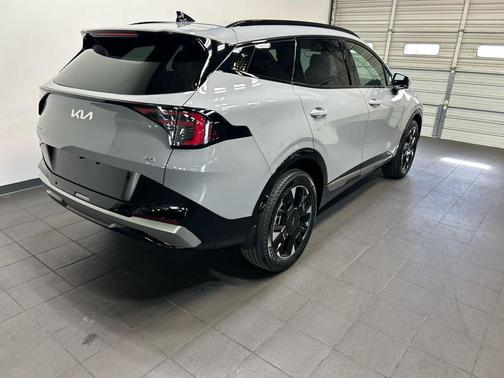 Wolf Gray 2026 Kia Sportage SX-Prestige