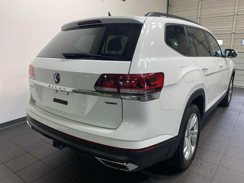 2023 Volkswagen Atlas 3.6L SE w/Technology