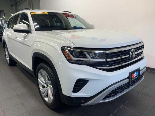 2023 Volkswagen Atlas 3.6L SE w/Technology
