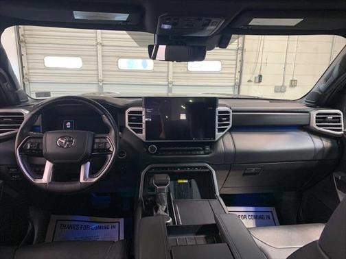 2022 Toyota Tundra Platinum