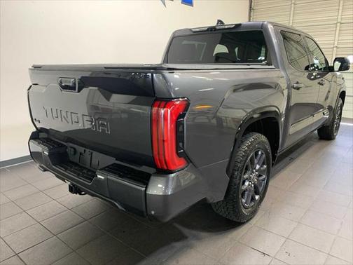 2022 Toyota Tundra Platinum