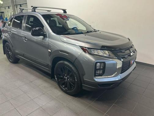 Mercury Gray Metallic 2024 Mitsubishi Outlander Sport 2.0 Trail Edition AWC