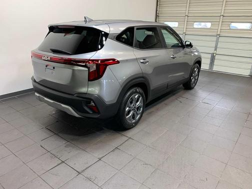 2026 Kia Seltos LX