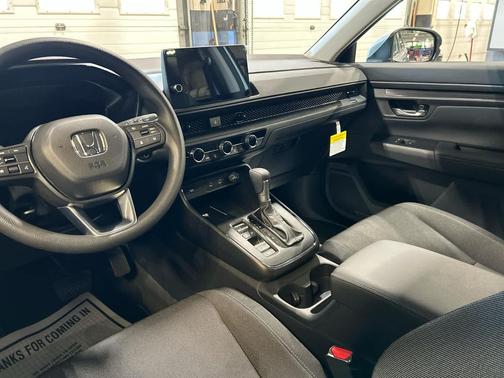2026 Honda CR-V LX AWD
