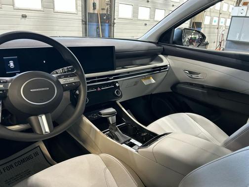 Ecotronic Gray 2026 Hyundai TUCSON SEL