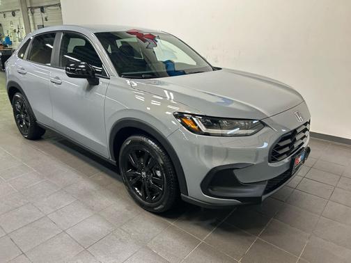 Urban Gray Pearl 2026 Honda HR-V AWD Sport