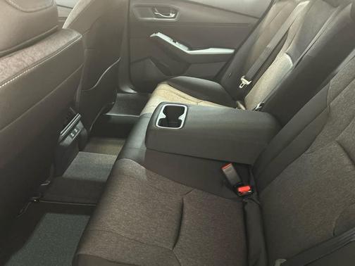 Platinum White Pearl 2026 Honda Accord SE