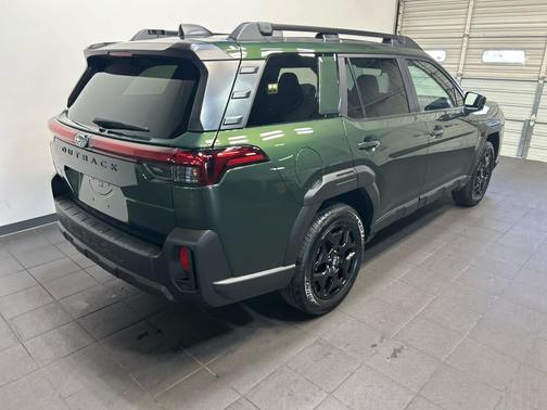 Deep Emerald Green Pearl 2026 Subaru Outback Limited
