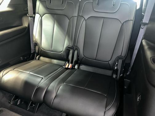 Baltic Gray Metallic Clearcoat 2026 Jeep Grand Cherokee L Limited