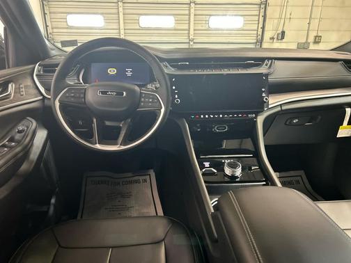 Baltic Gray Metallic Clearcoat 2026 Jeep Grand Cherokee L Limited