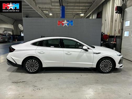 2026 Hyundai SONATA Hybrid SE