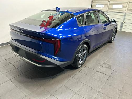 Deep Sea Blue 2026 Kia K4 LXS