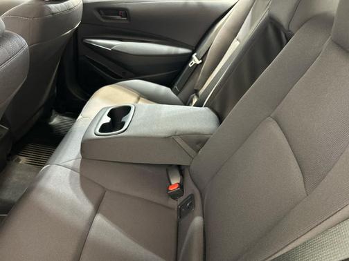 Ice Cap 2024 Toyota Corolla LE