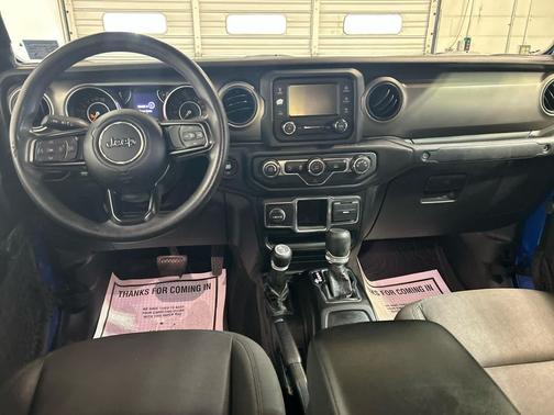 Hydro Blue Pearlcoat 2020 Jeep Gladiator Sport