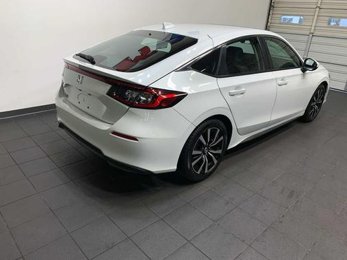 2022 Honda Civic EX-L