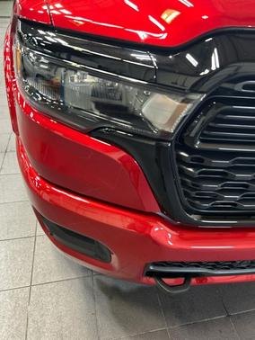 Molten Red Pearlcoat 2027 RAM 1500 Big Horn/Lone Star