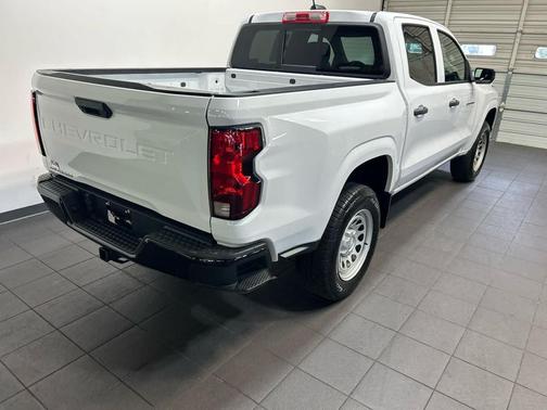 Summit White 2023 Chevrolet Colorado WT
