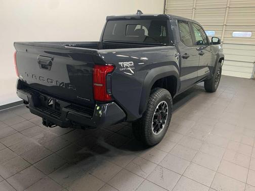 2025 Toyota Tacoma Hybrid TRD Off Road