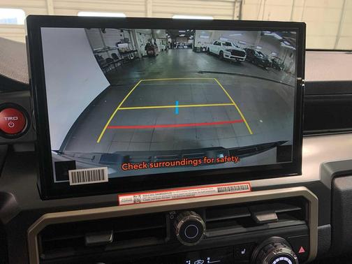 2025 Toyota Tacoma Hybrid TRD Off Road