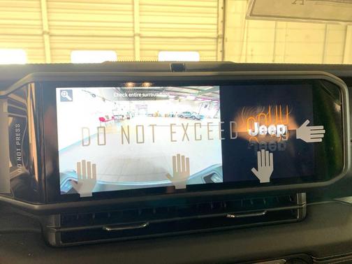 2025 Jeep Gladiator High Tide