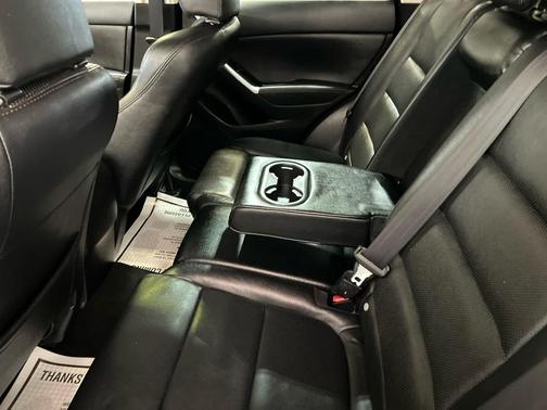 Crystal White Pearl Mica 2016 Mazda CX-5 Grand Touring