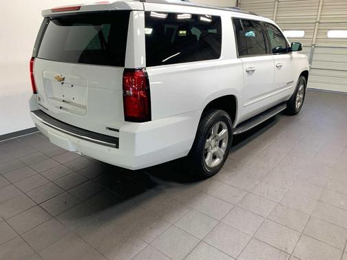 2018 Chevrolet Suburban Premier