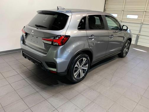 2020 Mitsubishi Outlander Sport SE