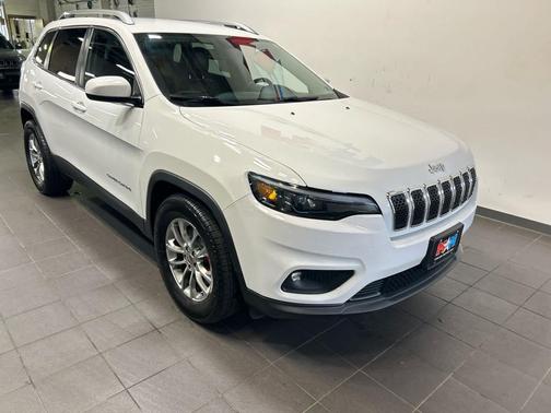 Bright White Clearcoat 2019 Jeep Cherokee Latitude Plus
