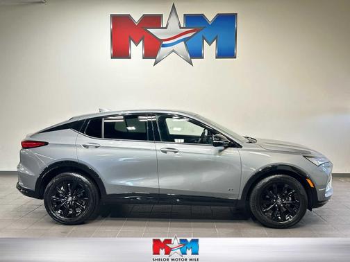 Moonstone Gray Metallic 2025 Buick Envista Sport Touring FWD