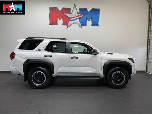 2025 Toyota 4Runner TRD Off Road