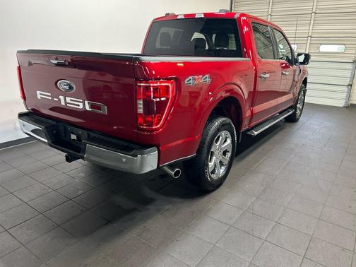 Rapid Red Metallic Tinted Clearcoat 2022 Ford F-150 XLT