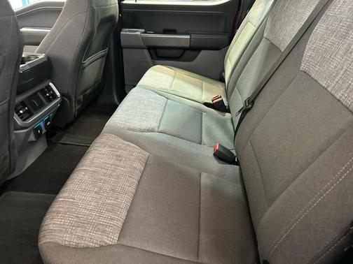 Rapid Red Metallic Tinted Clearcoat 2022 Ford F-150 XLT