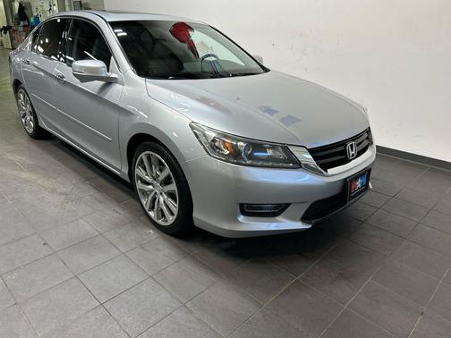 Alabaster Silver Metallic 2013 Honda Accord EX-L