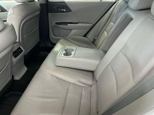 Alabaster Silver Metallic 2013 Honda Accord EX-L