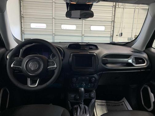 2020 Jeep Renegade Jeepster 4X4