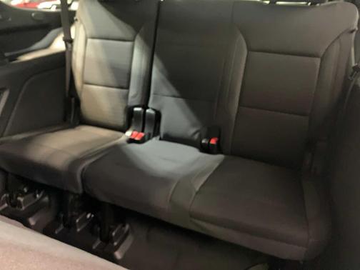 Radiant Red Tintcoat 2026 Chevrolet Tahoe LS