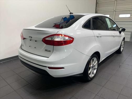 2015 Ford Fiesta SE