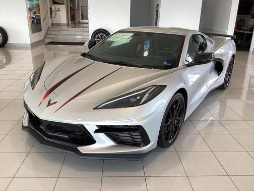 Blade Silver Metallic 2026 Chevrolet Corvette Stingray w/1LT