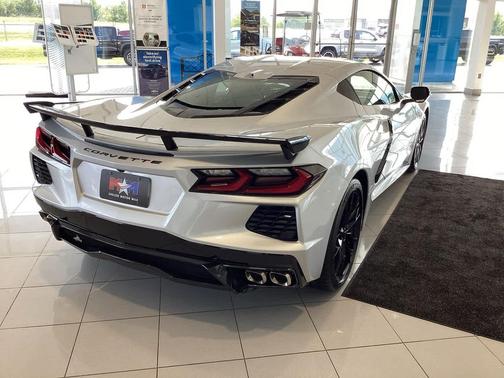 Blade Silver Metallic 2026 Chevrolet Corvette Stingray w/1LT